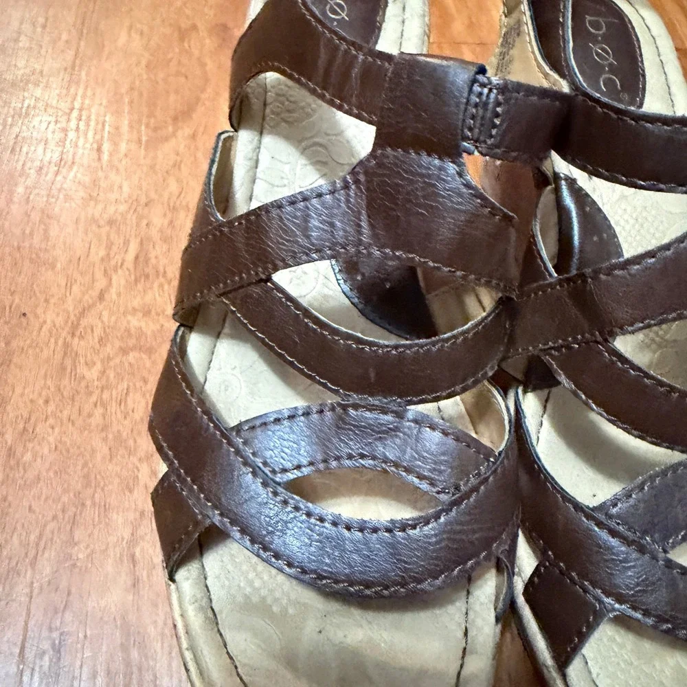 b.o.c. Wedge Sandals Women 10 Brown Z46106CIC18 Strappy Cork Heel Comfort Summer